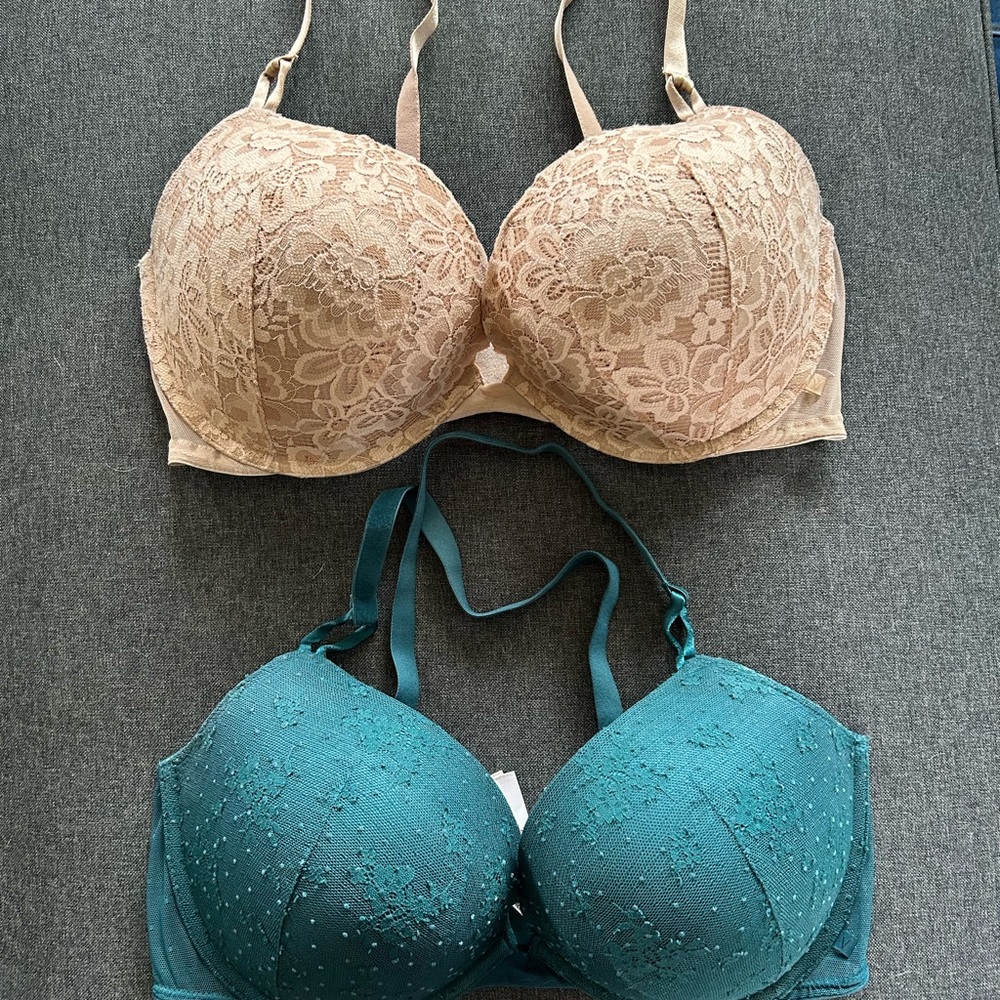 Victoria Secret Bras Lace and Embroidered Bra Set